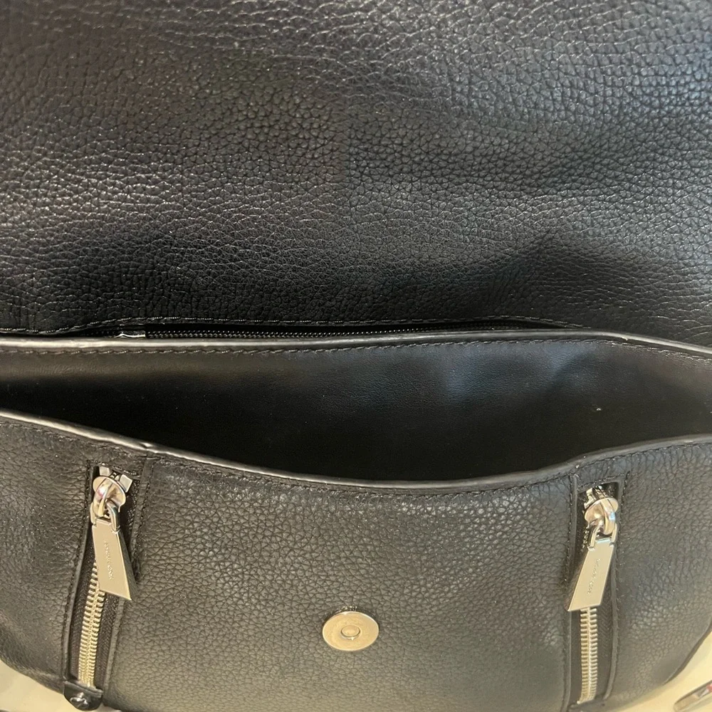 Michael Kors Black Shoulder Bag - Picture 5 of 8
